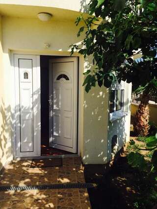 Дома для отпуска Holiday Home Mikki Добра-Вода Дом для отпуска-4